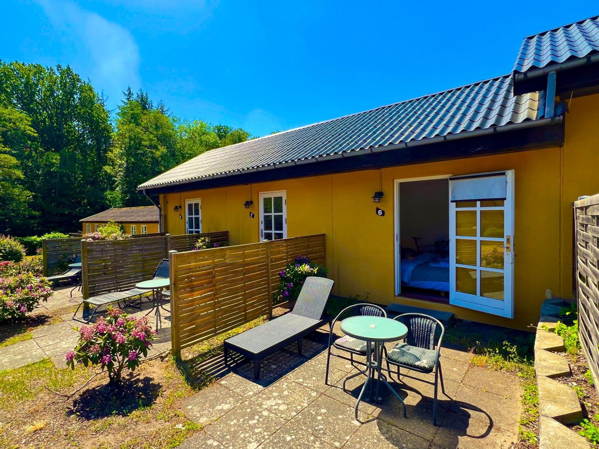 Hotel Skovly Rønne Exterior foto