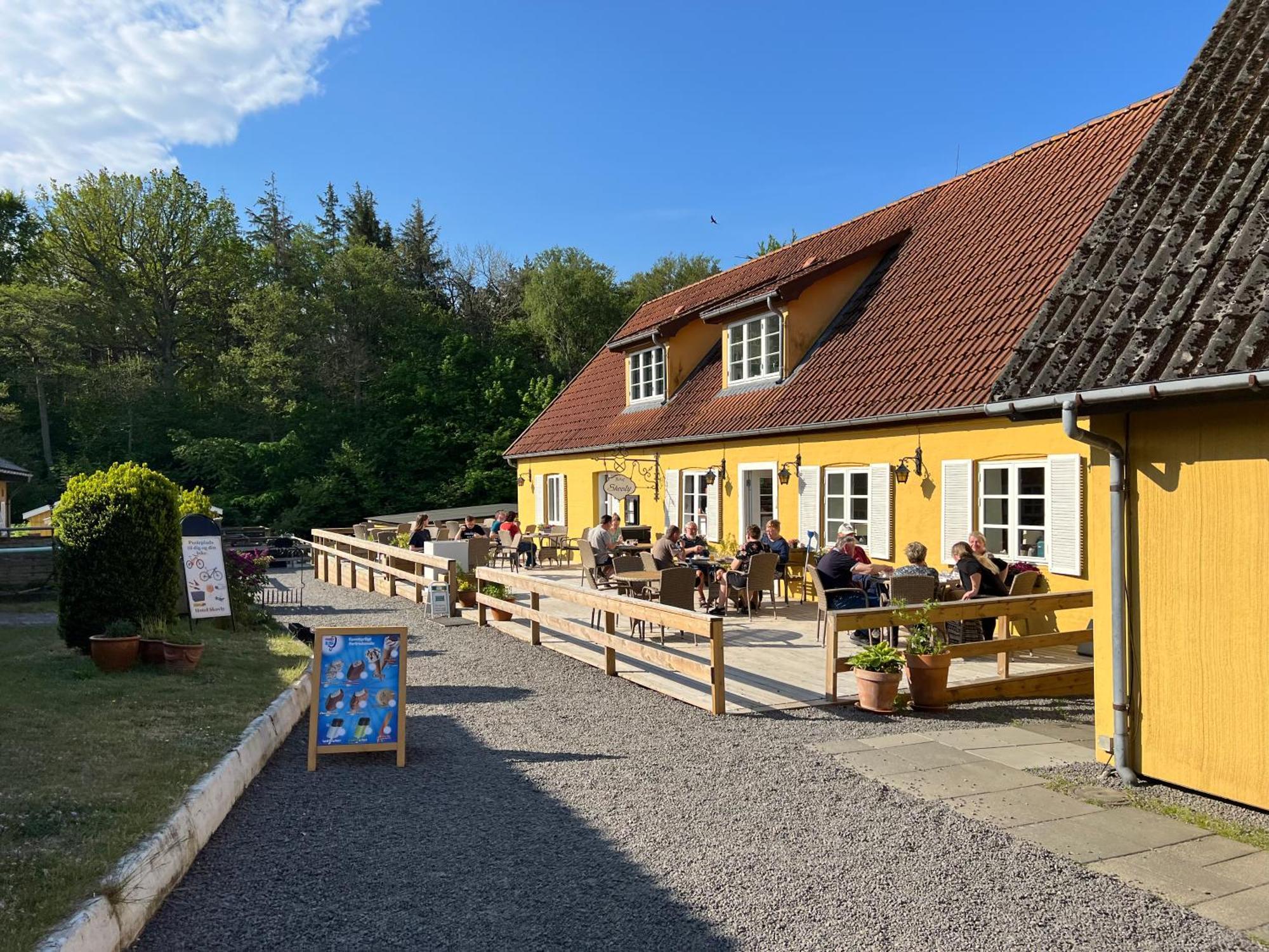 Hotel Skovly Rønne Exterior foto
